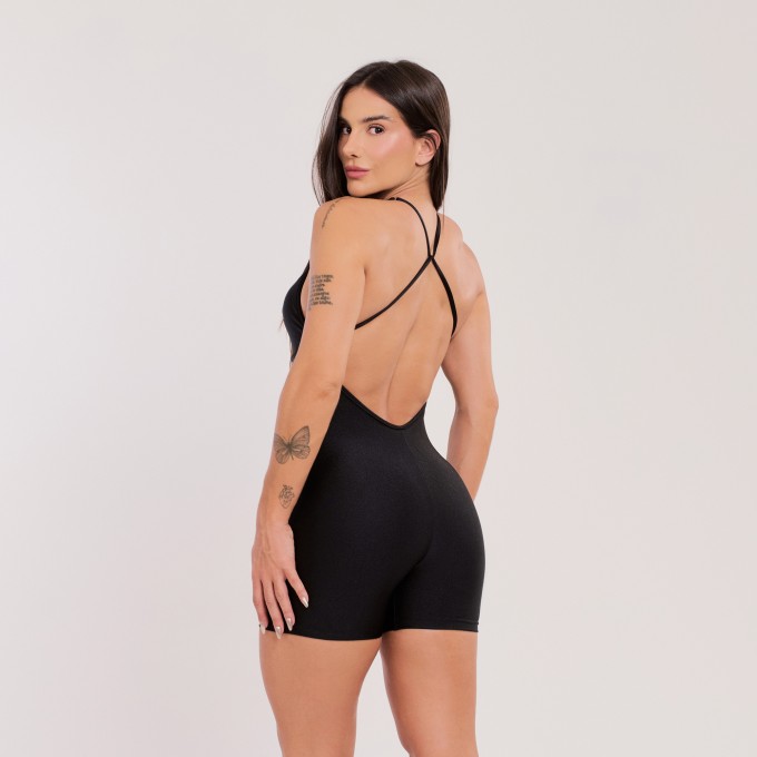 Macaquinho  Decotado com Alças Removíveis Preto