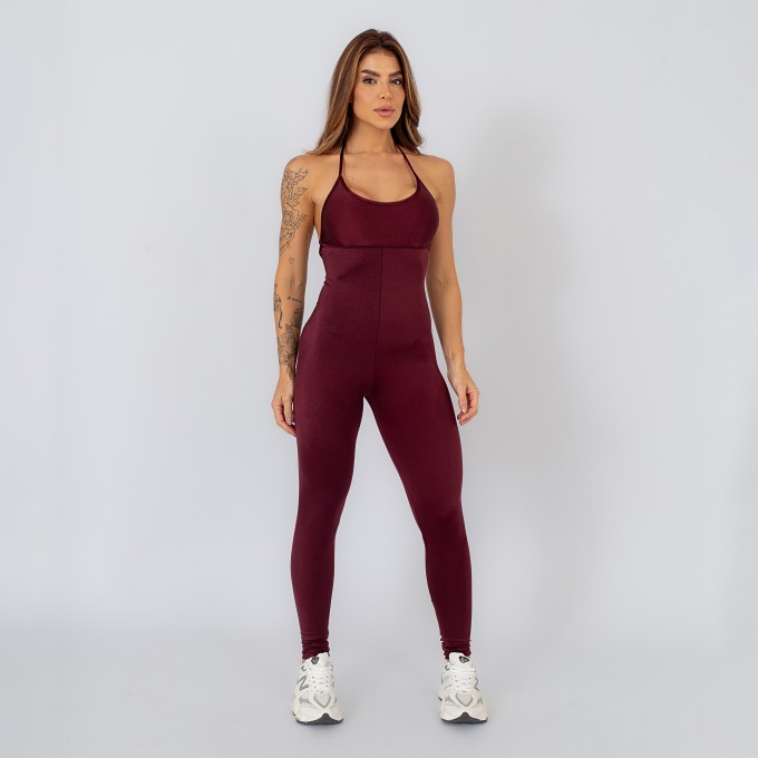 Macacão Decotado com Alças Removíveis Vinho