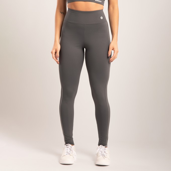 Calça Legging Cinza Níquel Com Detalhe Cinza Claro