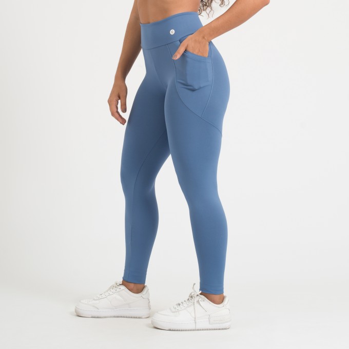 Calça Legging Azul Sereno com Bolso Unilateral