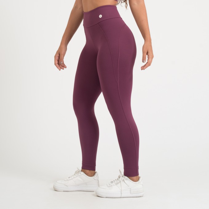 Calça Legging Uva com Detalhe Pespontado