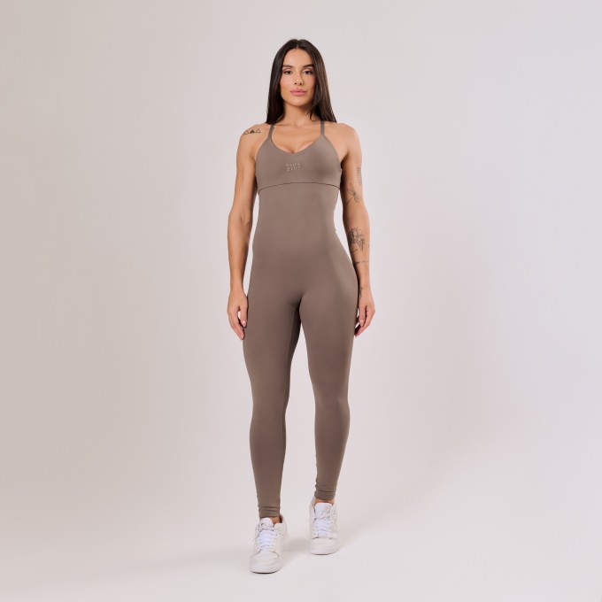 Macacão Castanho com Alças Cruzadas