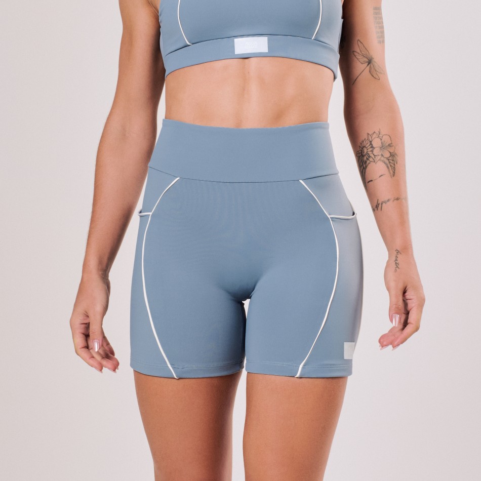 Short com Bolso Azul Acinzentado com Friso Off White