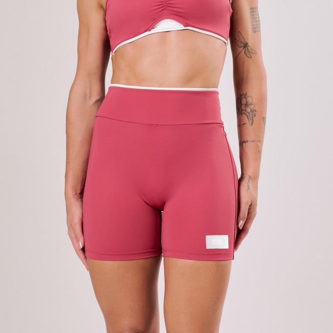 Short Cereja com detalhe Off White