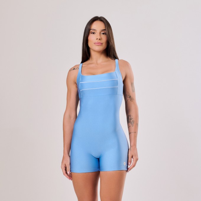 Macaquinho Azul Suave com detalhe Branco