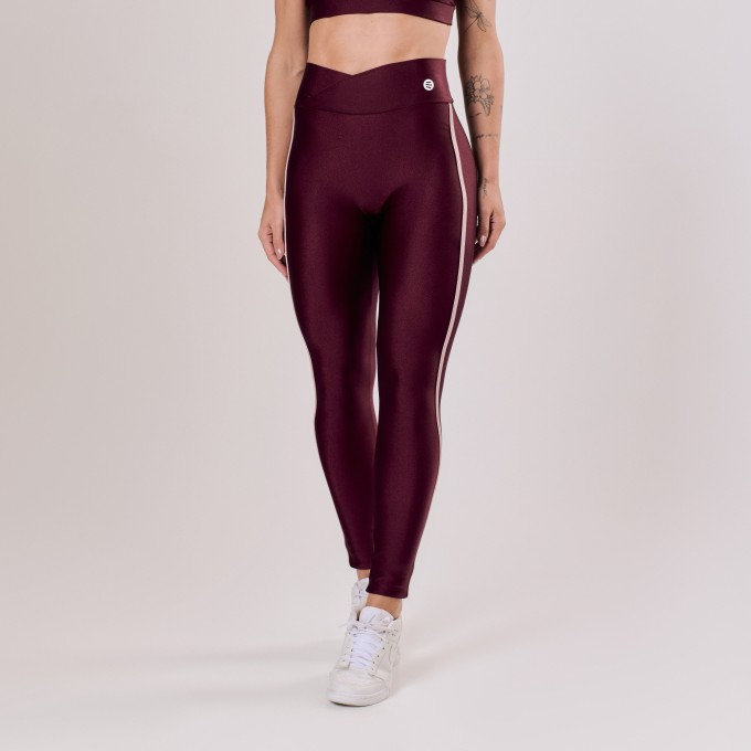 Calça Legging Vinho com Cós Transpassado e Detalhe Rose