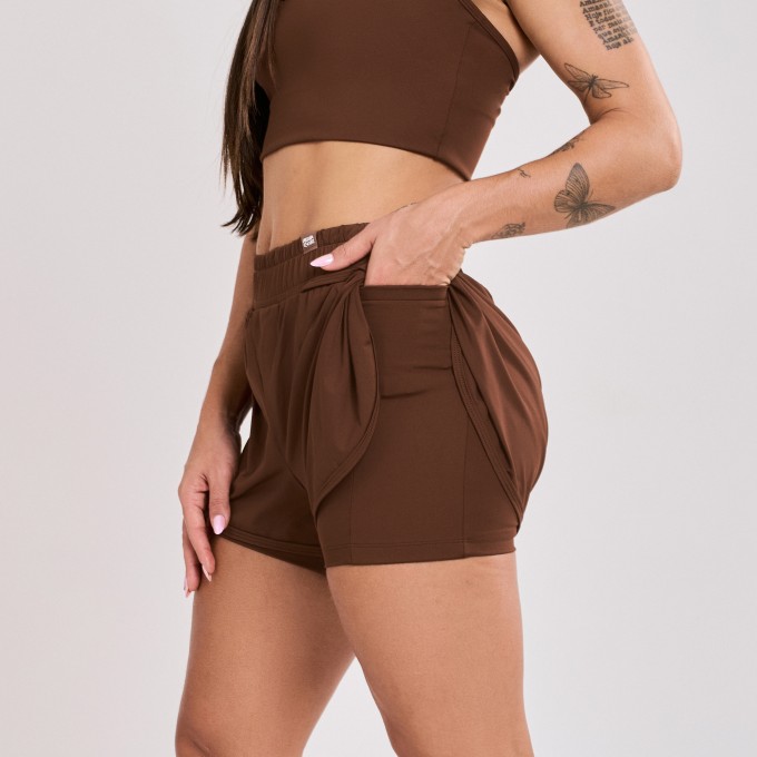 Short Soltinho duplo com Bolsos Internos Marrom Cacau