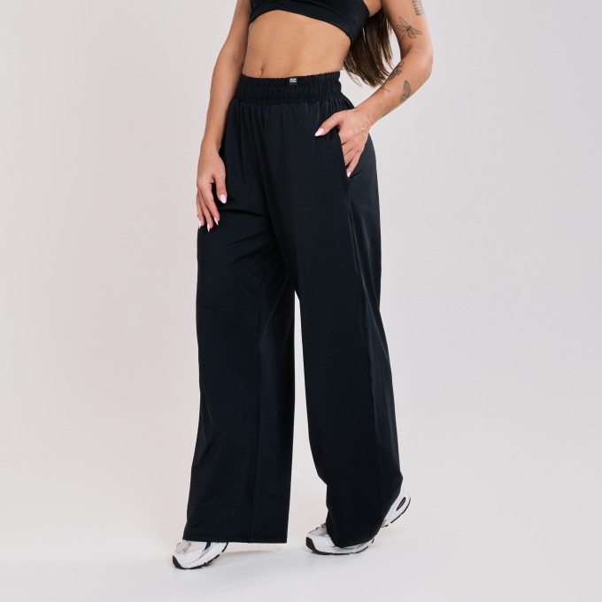 Calça Wide Leg Esportiva com Bolso Preta