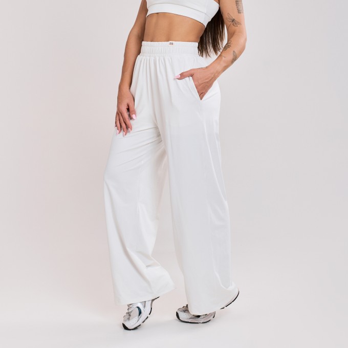 Calça Wide Leg Esportiva com Bolso Off White