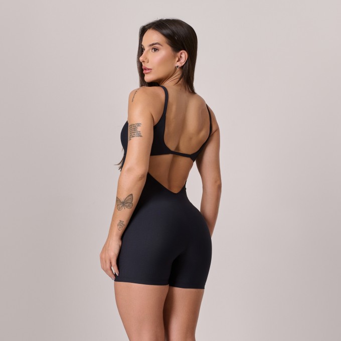 Macaquinho Básico Sem Costura Preto