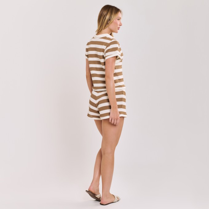 Conjunto Short e Camisa Listrado Marrom com Off White