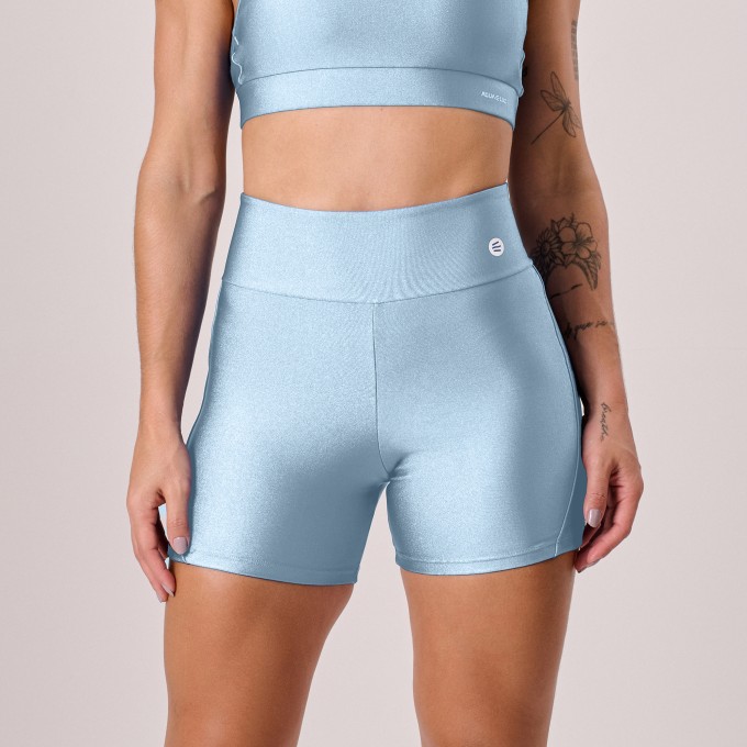 Short com Recorte Azul céu