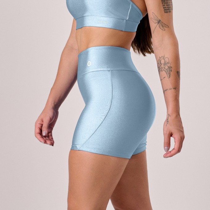 Short com Recorte Azul céu