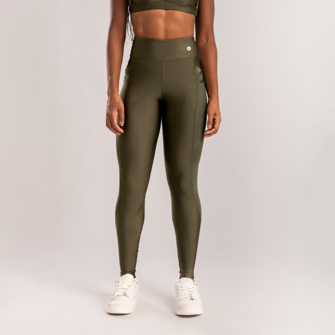 Calça Legging Verde Escura com Bolso Triplo de Tule